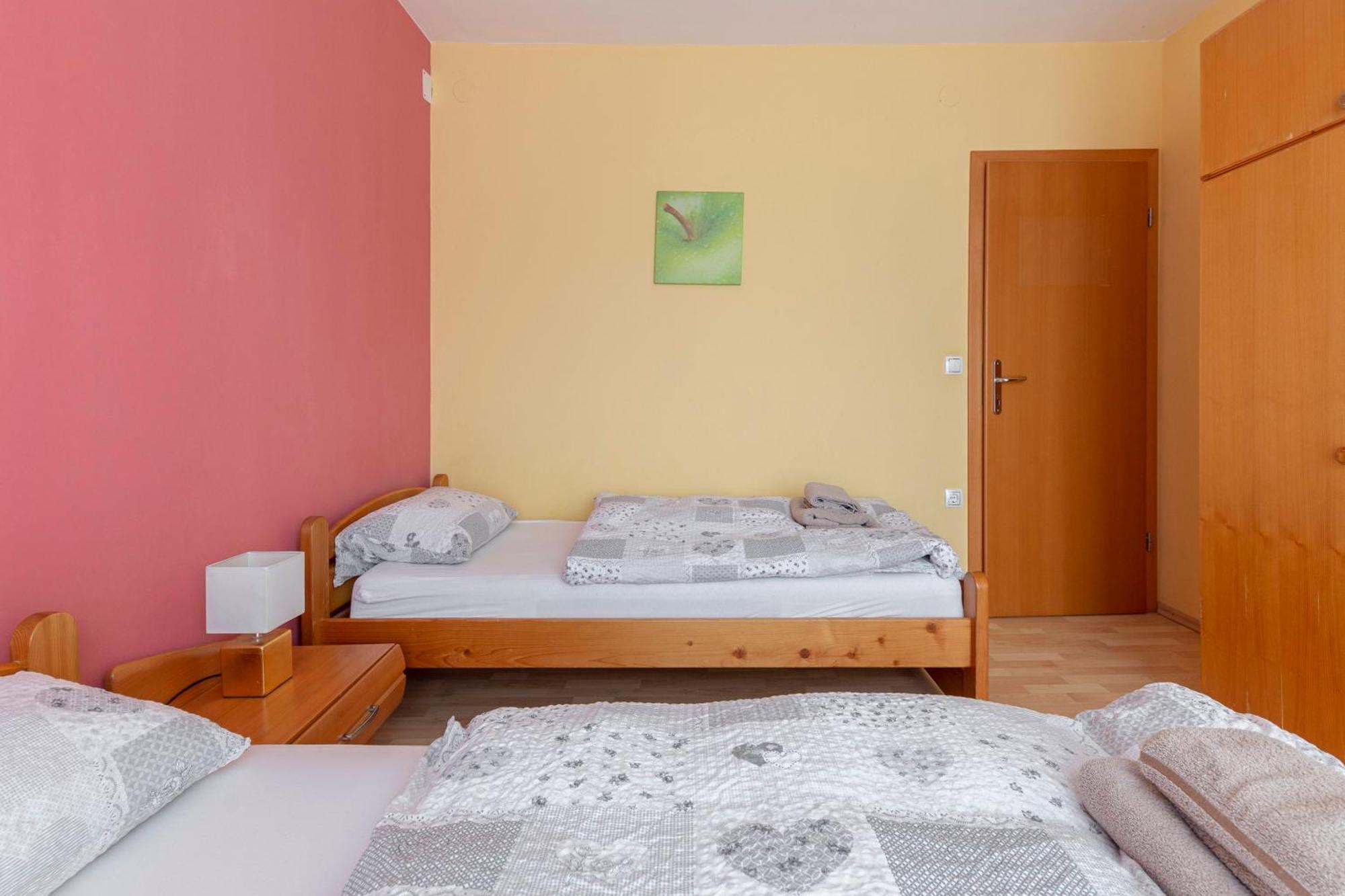 Apartments Znidar Spodnje Gorje Exterior foto